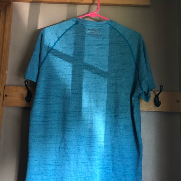 Under Armour T Shirt - Picture 2 of 5